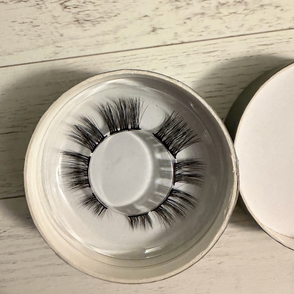 Luxury Black Dramatic False Lashes - Full Volume